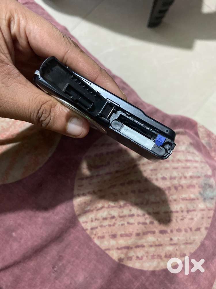 Cyber-shot DSC-W710