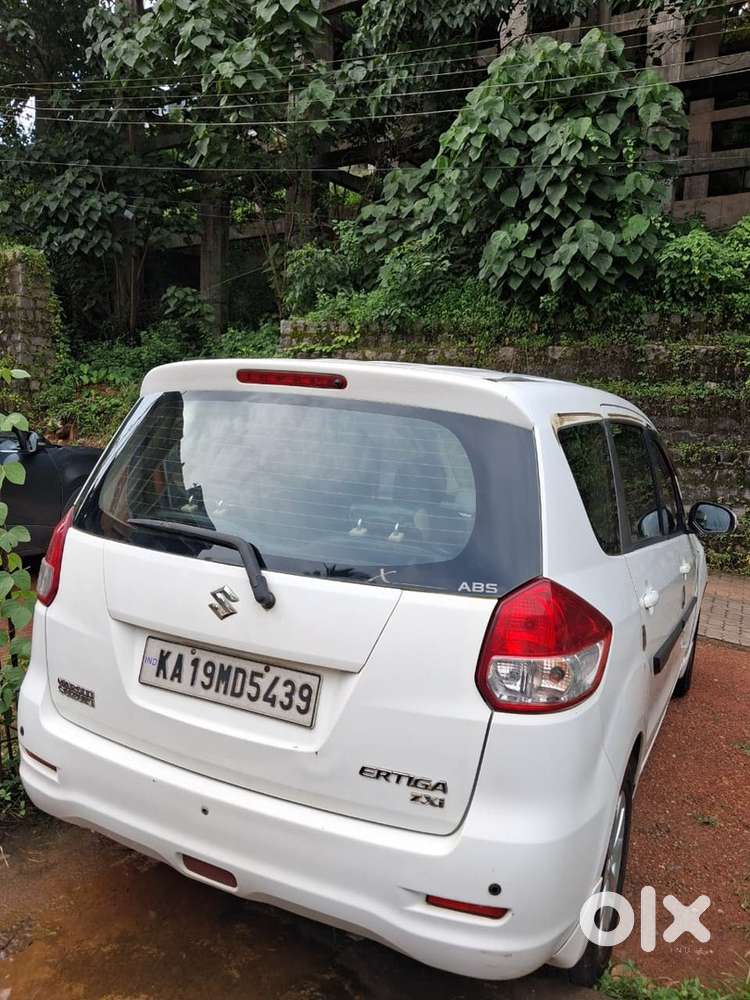 Maruti Suzuki Ertiga Petrol 2013