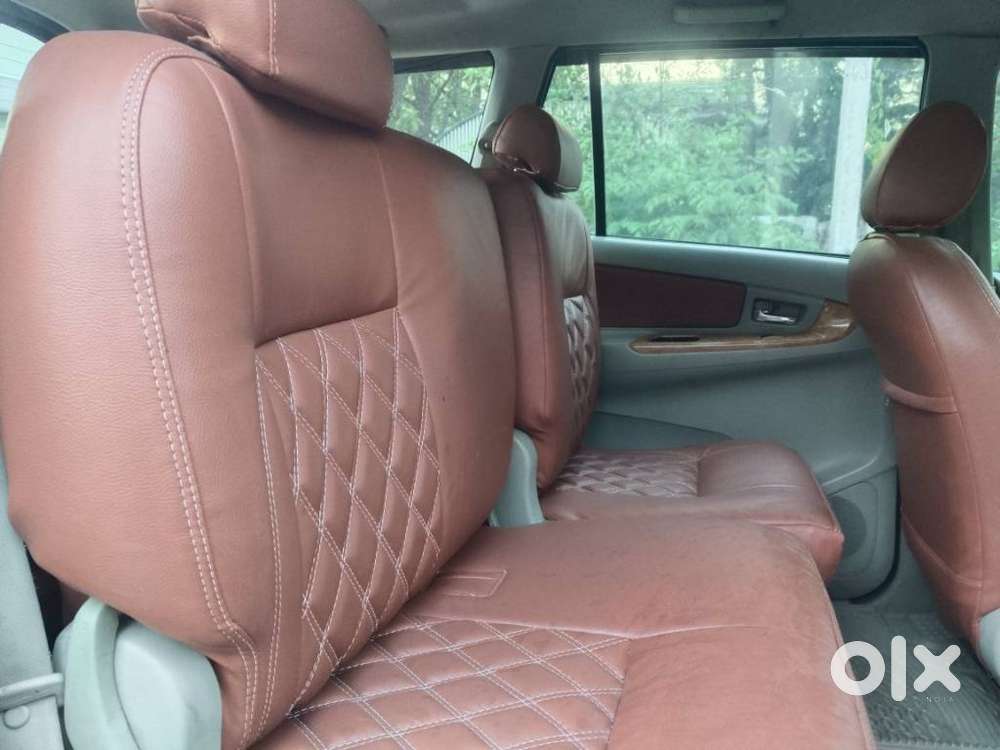 Toyota Innova 2.5 V 7 Str, 2010, Diesel