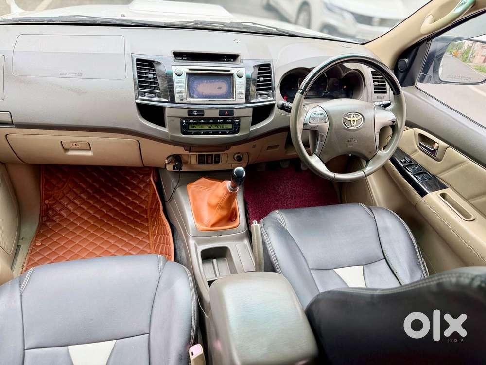 Toyota Fortuner 3.0 4x2 Mt, 2012, Diesel