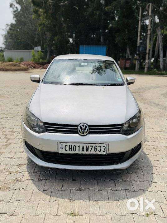 Volkswagen Vento 1.0 Highline Plus, 2014, Petrol