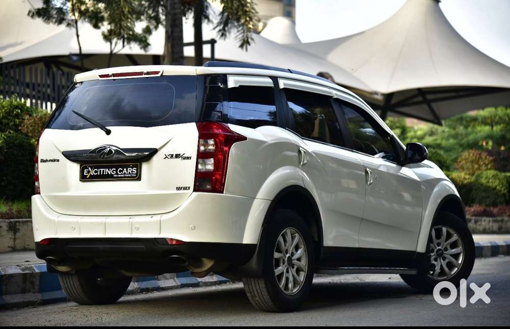 Mahindra Xuv500 W10 2017