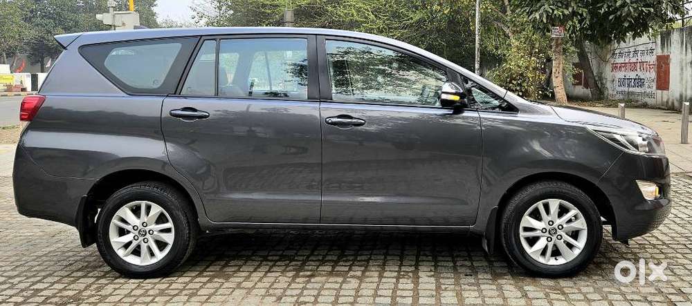 Toyota Innova Crysta G 7 Str, 2017, Petrol