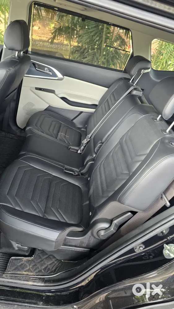 Kia Carens 2024 Petrol