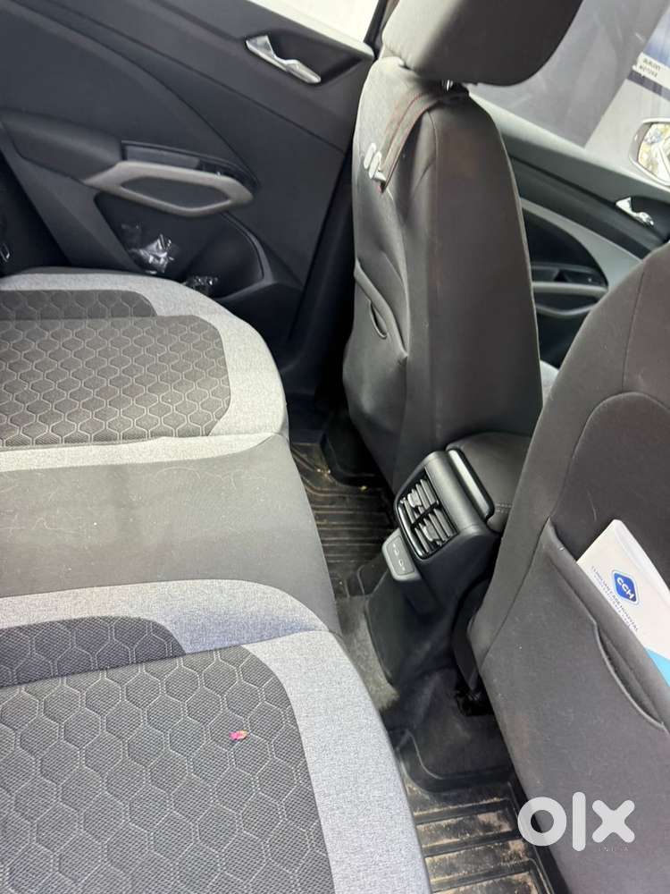 Skoda Kylaq Petrol Manual 2025