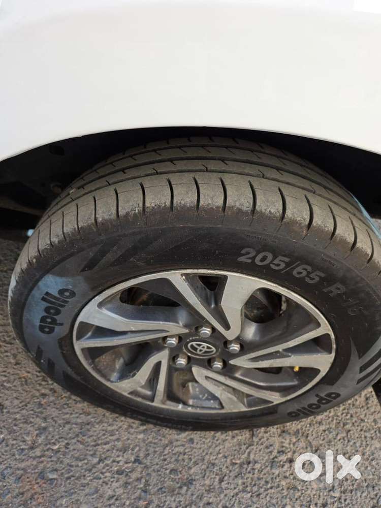 Toyota Innova Crysta 2021