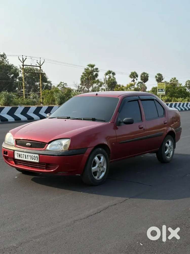 Ford Ikon 2004 Petrol