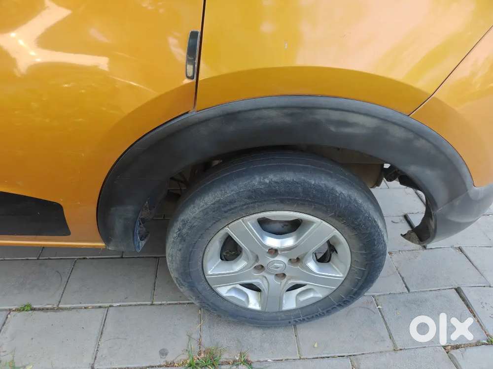 Renault Triber 2019 Rxz  Top Model  Single Owner  अच्छी Condition