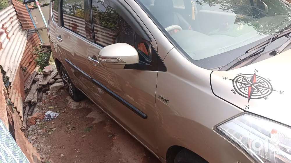 Maruti Suzuki Ertiga 2012