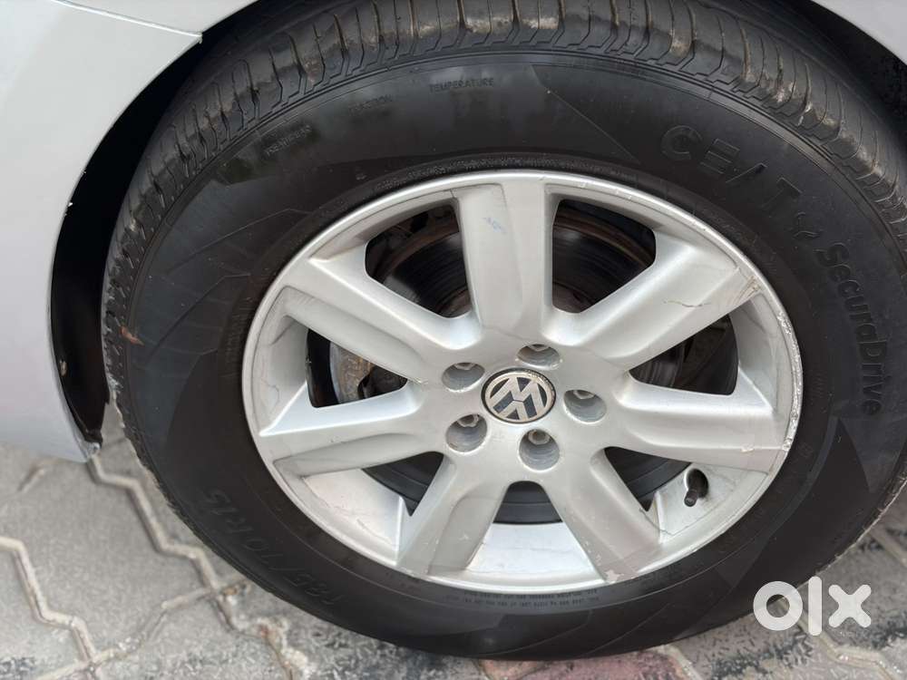 Volkswagen Vento Petrol Highline, 2012, Petrol