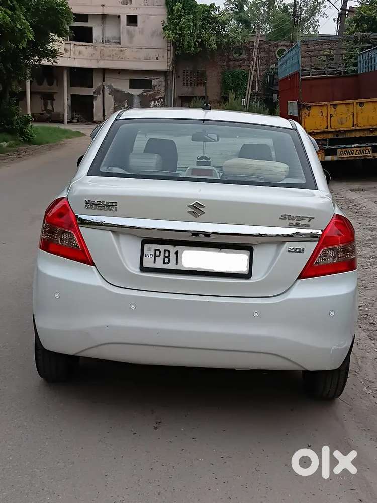 Maruti Suzuki Swift Dzire Zdi Top Model 2015  Diesel  Manual