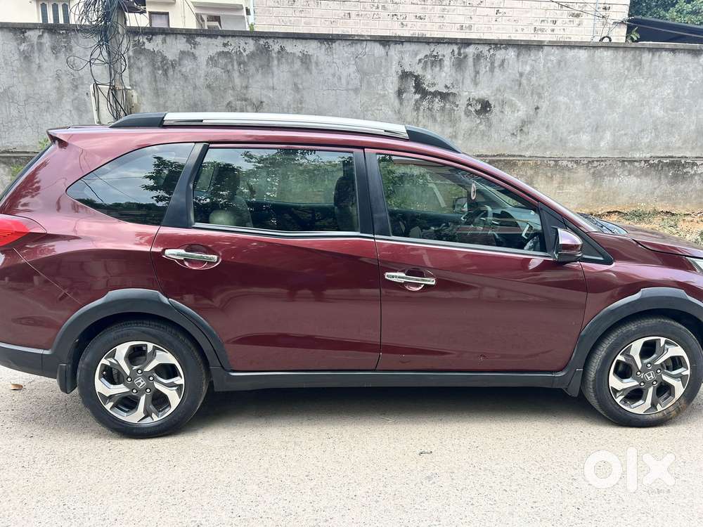 Honda Br-v I-vtec V Mt, 2016, Petrol