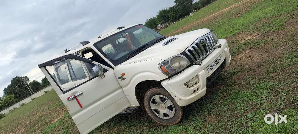 Mahindra Scorpio 2013 Diesel Manual 2nd Owner