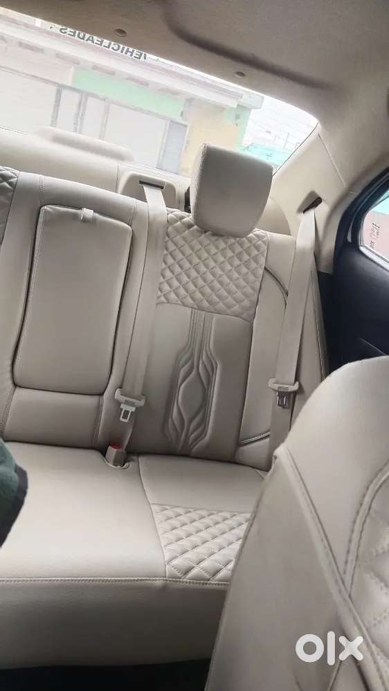 Car Swift Dezir