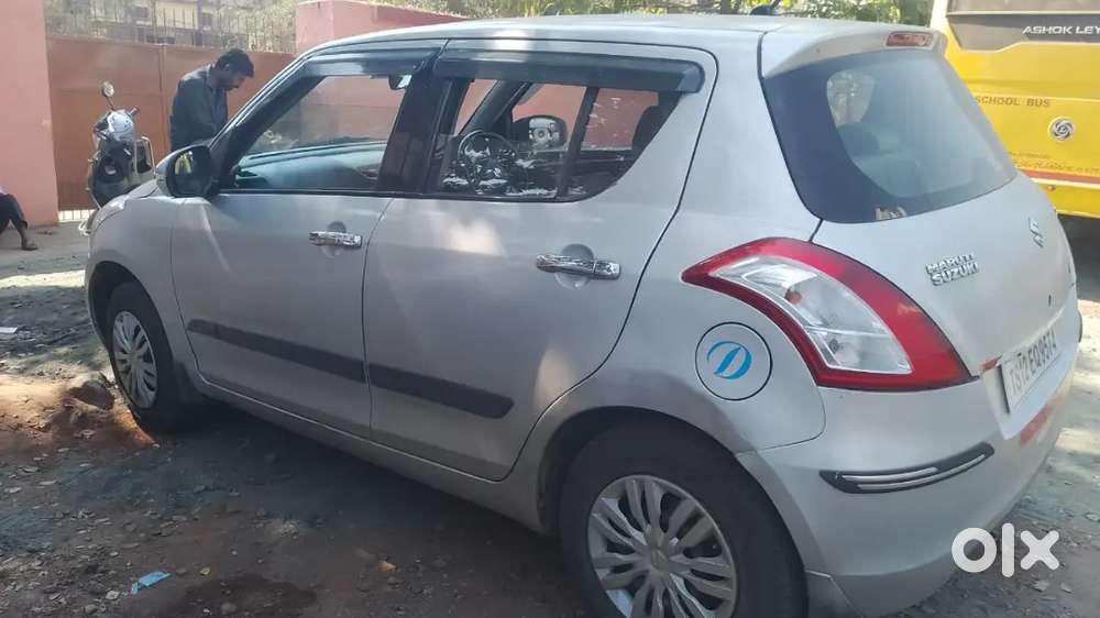Maruti Suzuki Swift 2012 Diesel 132000 Km Driven