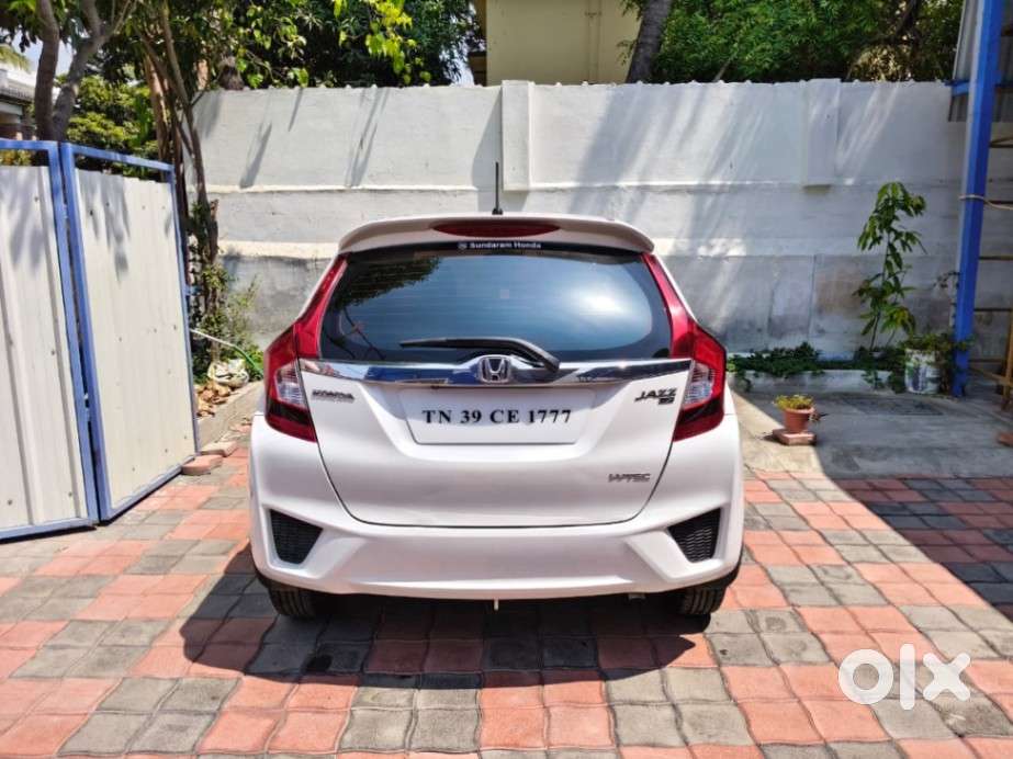 Honda Jazz V Cvt, 2017, Petrol