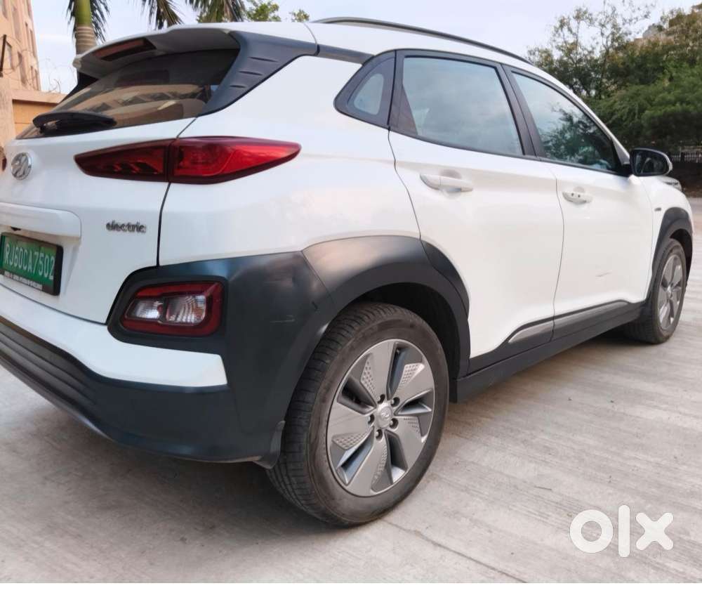 Hyundai Kona Electric Premium Dual Tone, 2024, Electric
