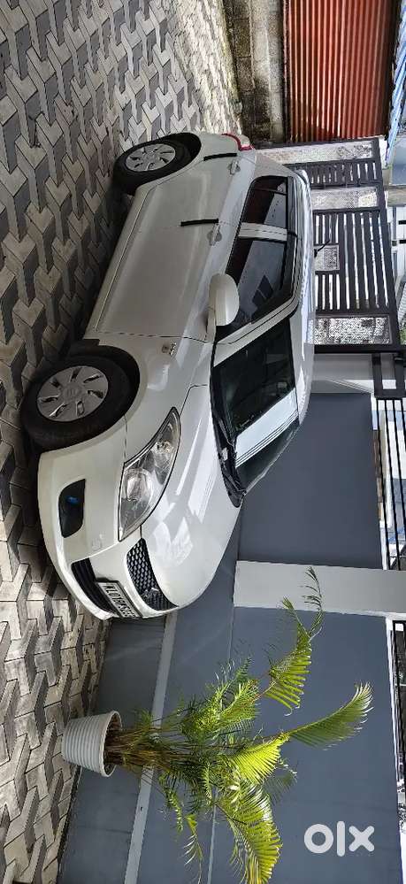 Maruti Suzuki Swift 2013 Lxi