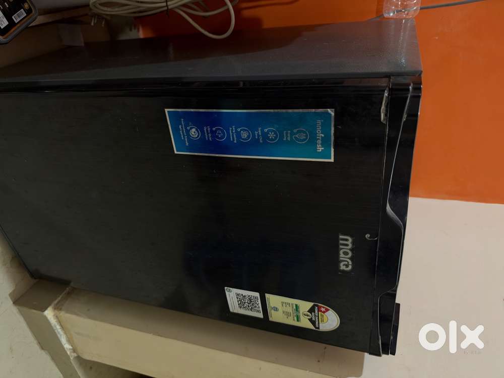 Marq fridge 90L