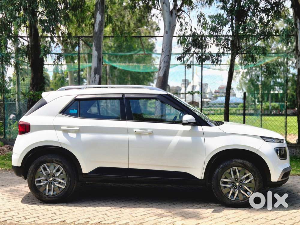 Hyundai Venue 1.0l Turbo Gdi Sx Mt, 2021, Petrol