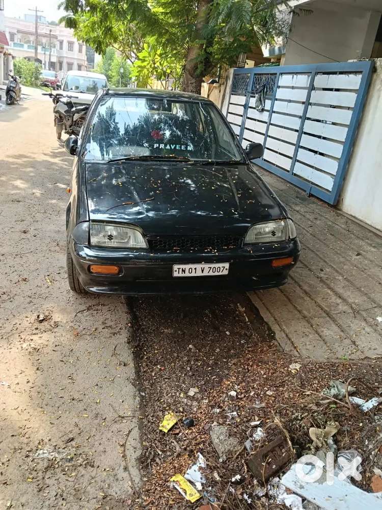 Maruti Suzuki Esteem 1999