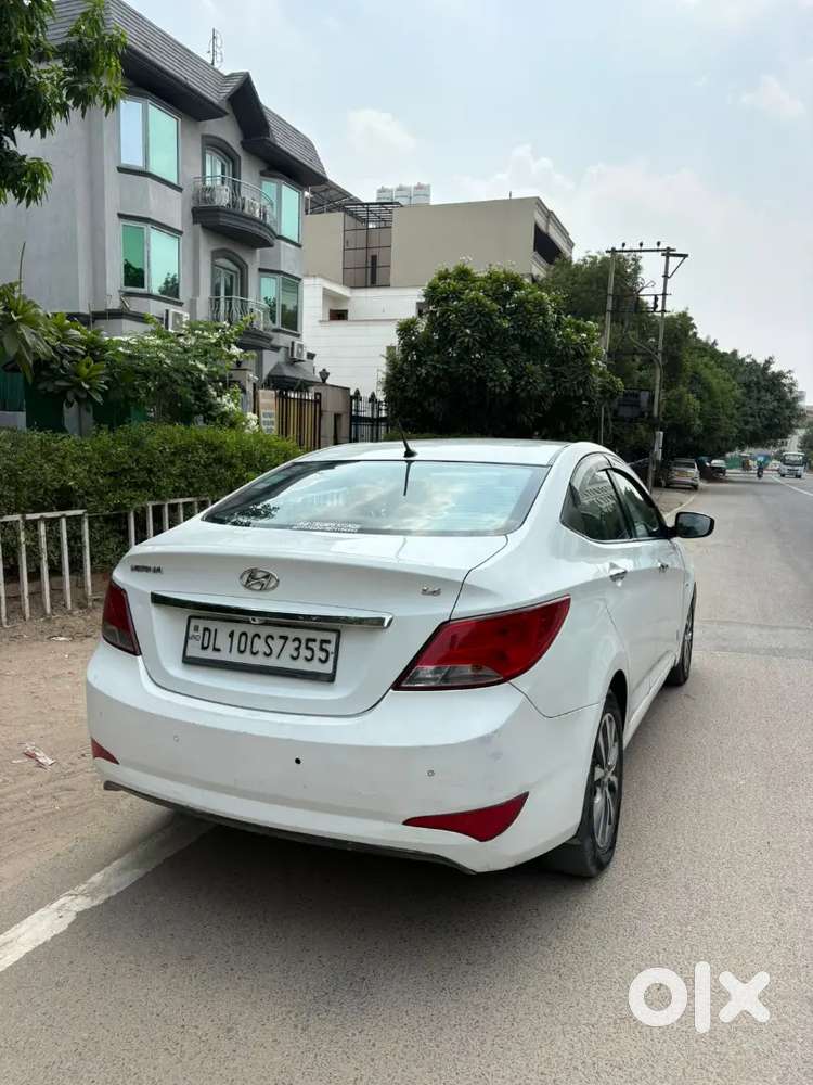 Hyundai Verna 2015 Petrol 95000 Km Driven