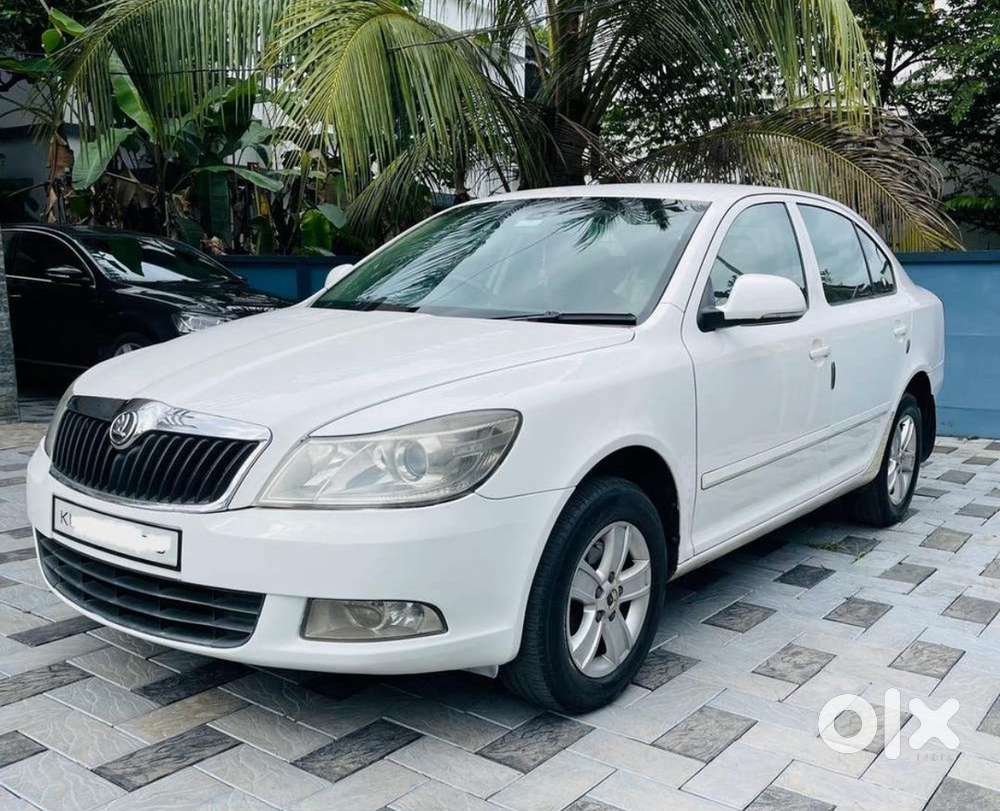Skoda Laura 2011 Diesel Well Maintained