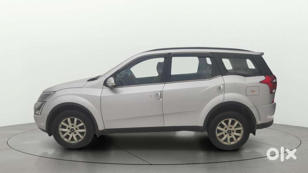 Mahindra Xuv500 W9, 2021, Diesel