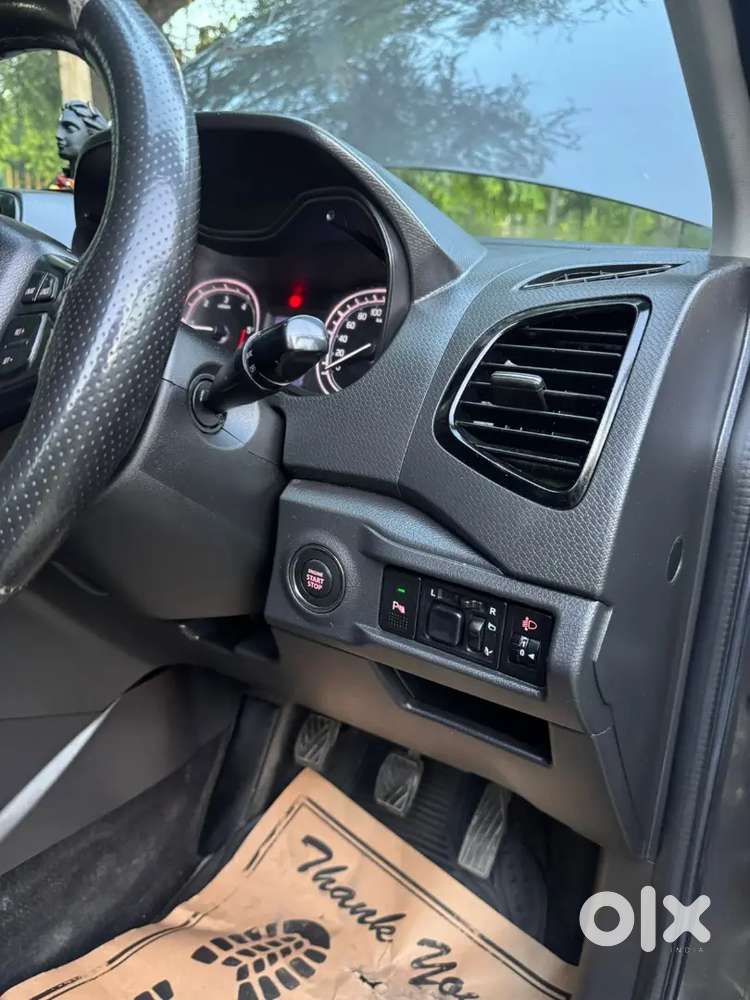 Maruti Suzuki Brezza With Solid Rate