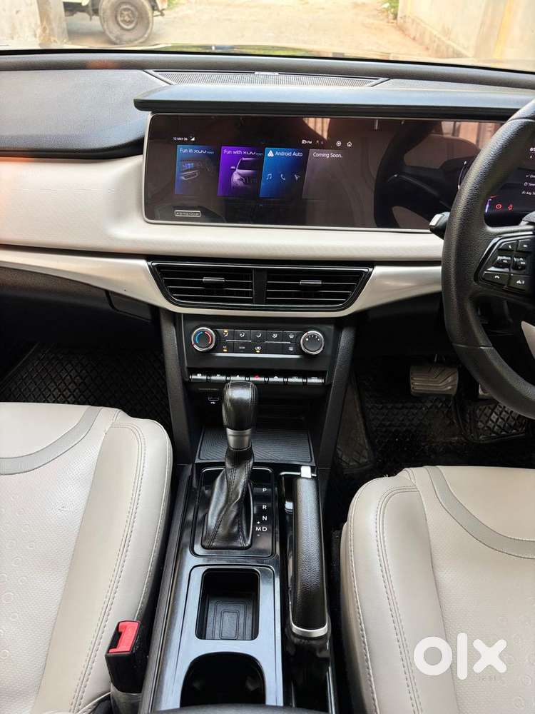 Mahindra Xuv700, 2022, Diesel