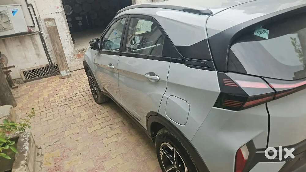 Tata Nexon Creative+ December 2025
18000 Km Driven