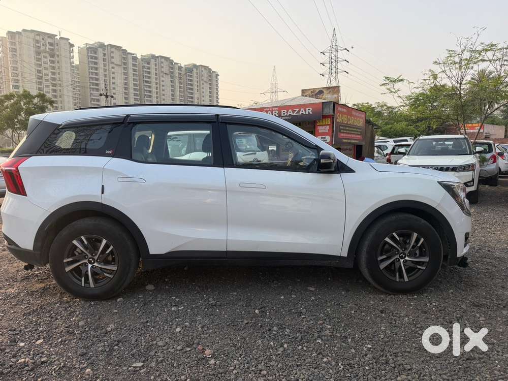 Mahindra Xuv700 Petrol 2024
