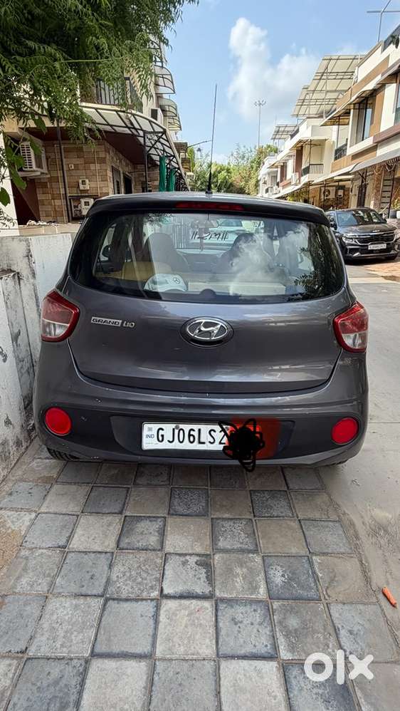 Hyundai Grand I10 2018 Car Cng