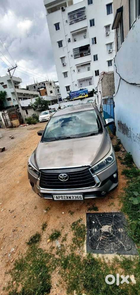 Toyota Innova Crysta 2.8z Automatic, 2018, Diesel