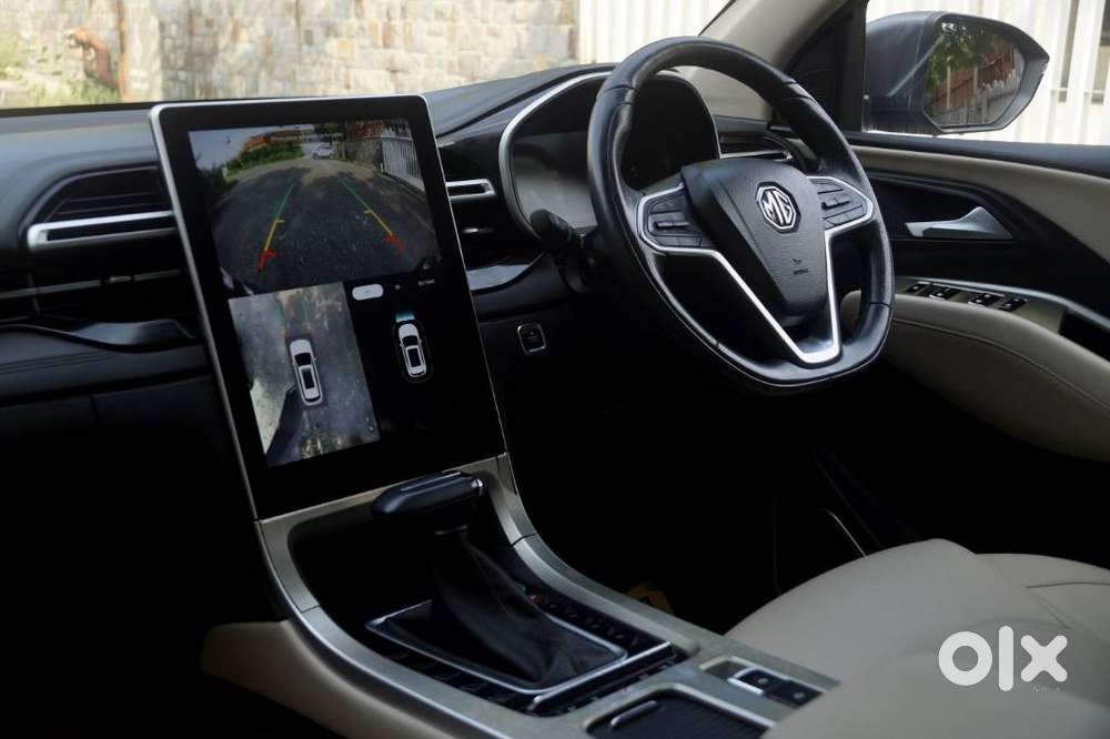 Mg Hector Savvy Pro 1.5 Turbo Cvt Dual Tone, 2023, Petrol