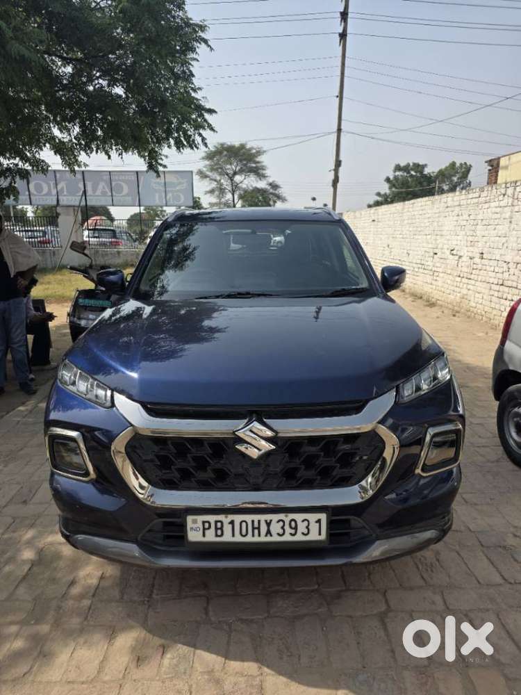 Maruti Suzuki Grand Vitara 1.5 Alpha Smart Hybrid At, 2022, Petrol