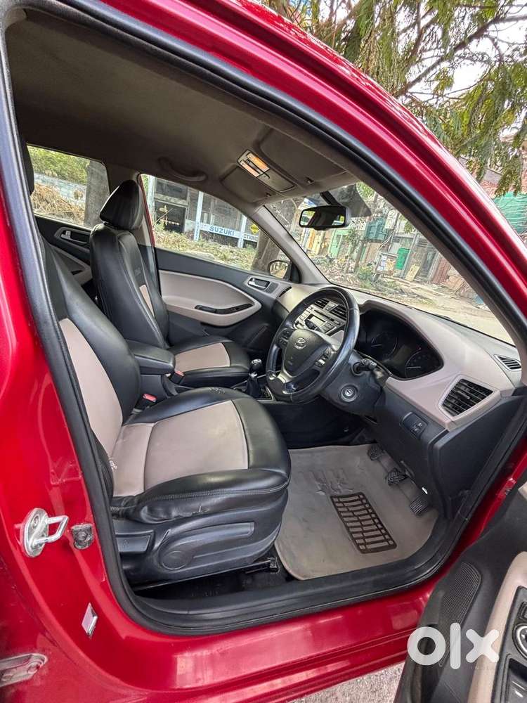 Hyundai I20 Sportz 1.2 Vtvt, 2015, Petrol