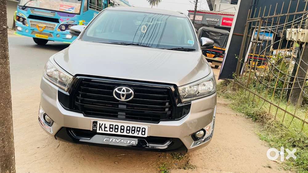 Toyota Innova Crysta 2018 Diesel Variant