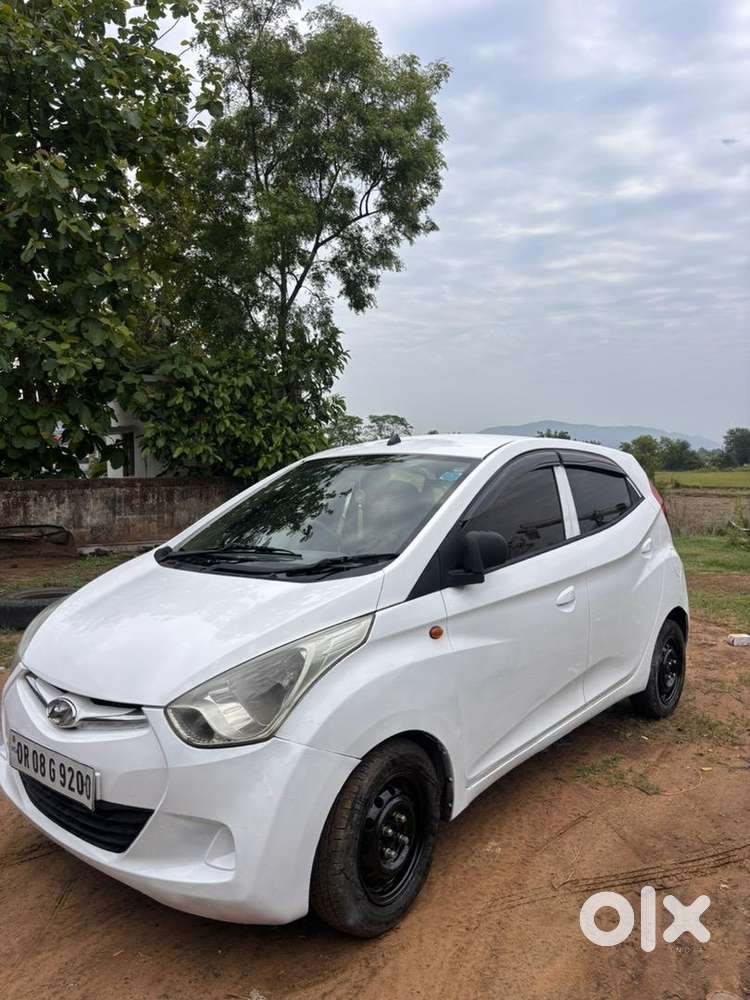 Hyundai Eon 2012 Petrol Well Maintained