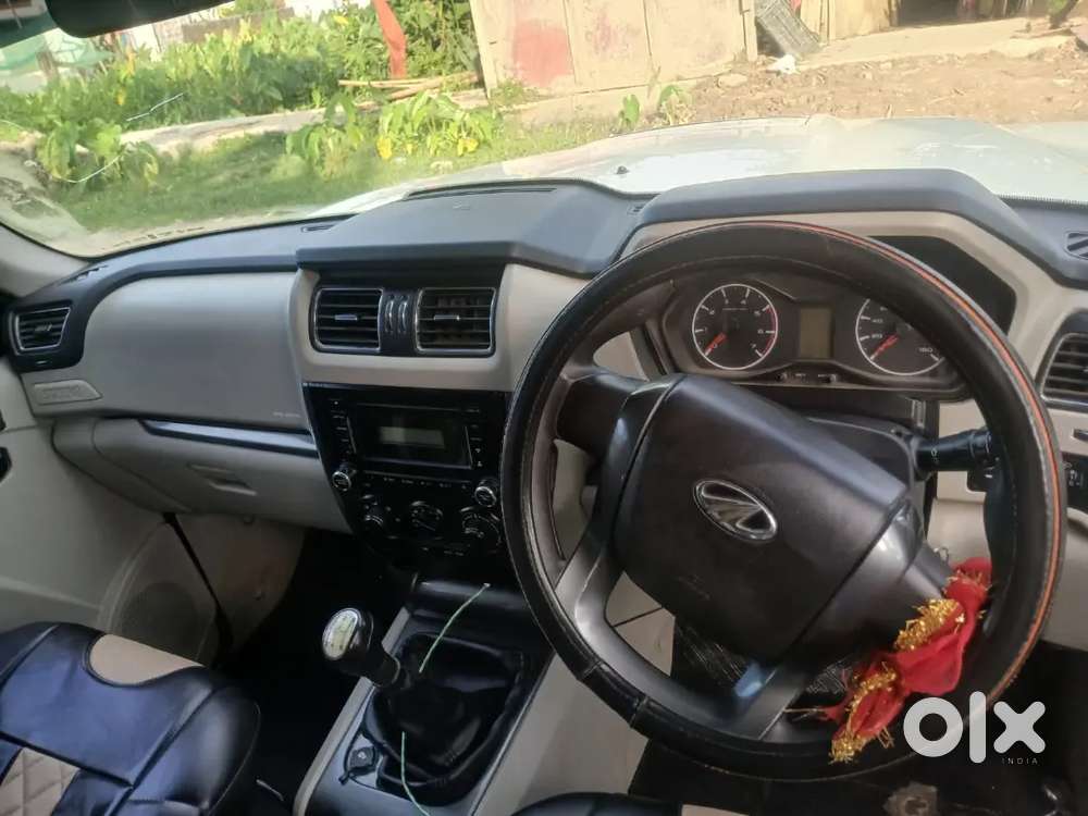 Mahindra Scorpio S6 Plus 2015