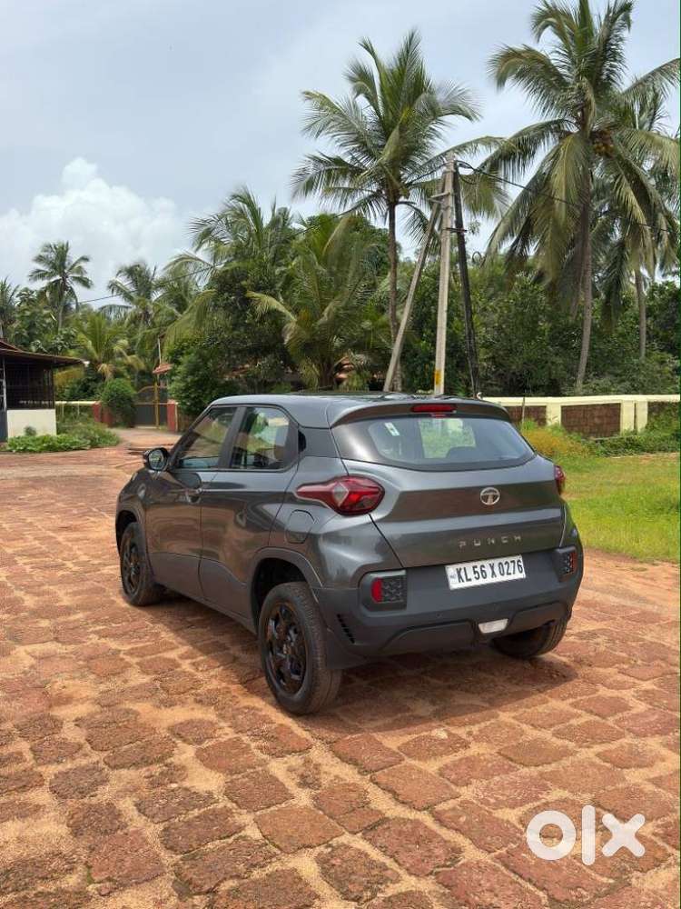 Tata Punch Adventure Amt, 2022, Petrol