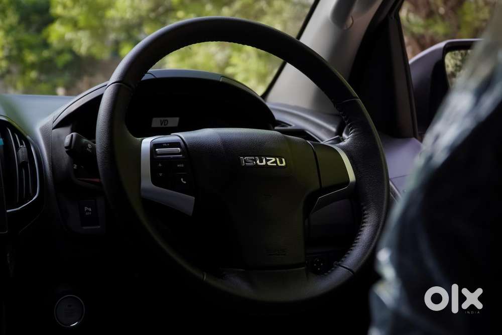 Isuzu V-cross Z 4x4 Mt, 2026, Diesel