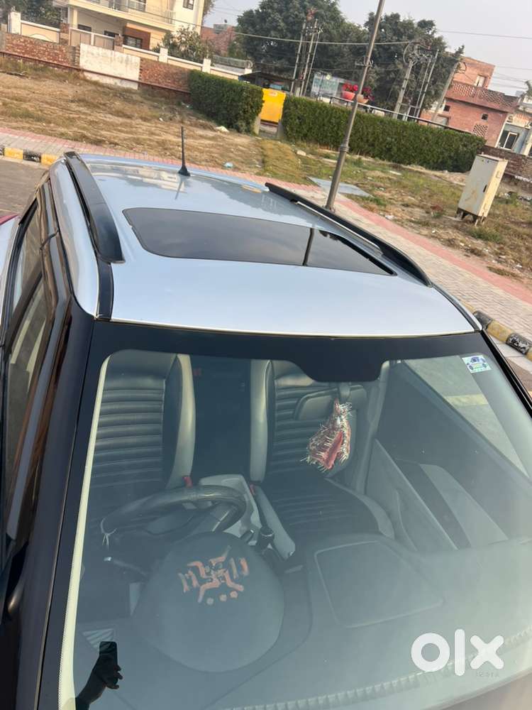 Mahindra Xuv300 2021 Diesel Well Maintained