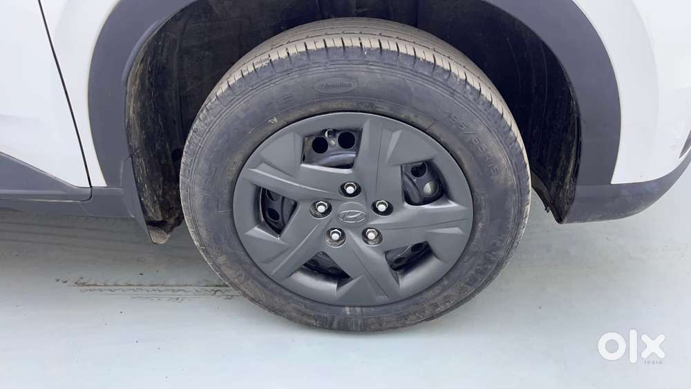 Hyundai Venue 1.2 S (o), 2025, Petrol