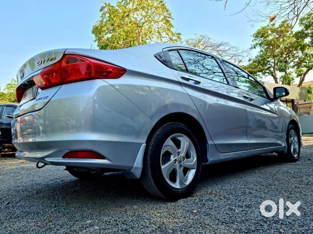 Honda City V At I-vtec, 2015, Petrol