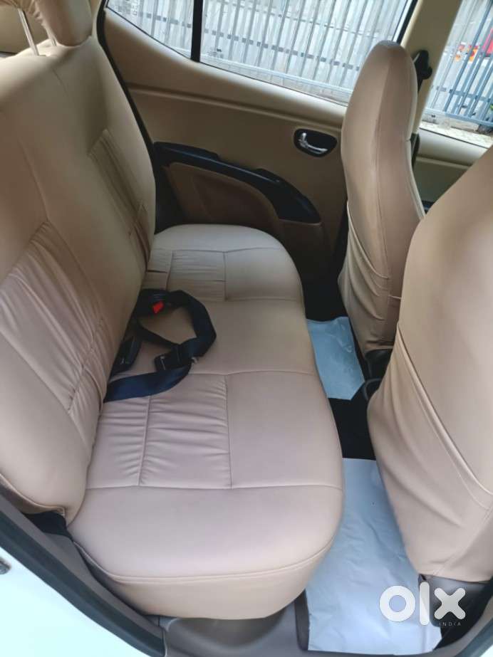 Hyundai I10 Asta At, 2012, Petrol