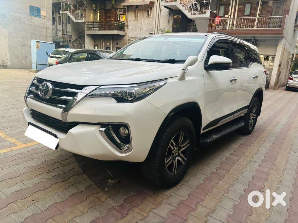 Toyota Fortuner 4x2 At 2.8 Diesel, 2018, Diesel