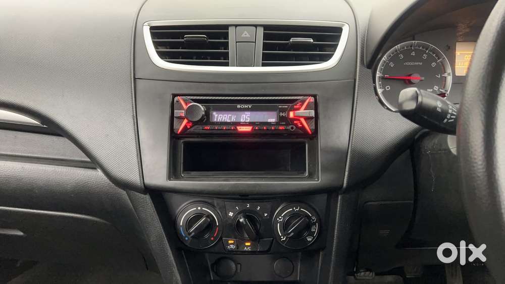 Maruti Suzuki Swift 2018 Vxi, 2014, Petrol