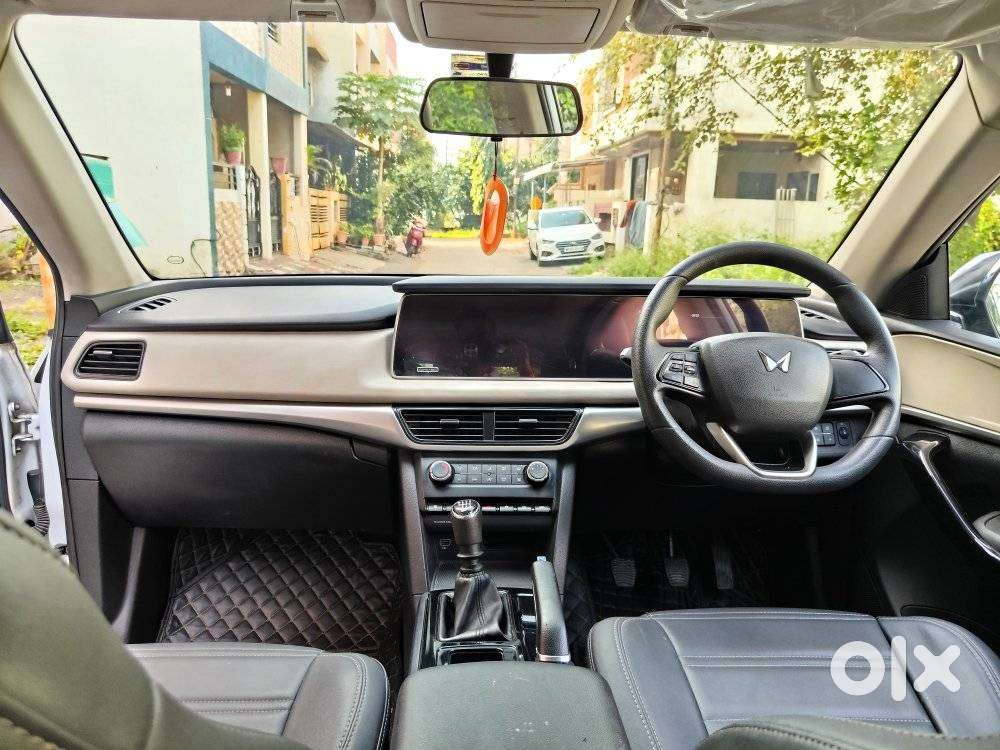 Mahindra Xuv700 2.2 Ax 5 Diesel Mt 7 Str, 2022, Diesel