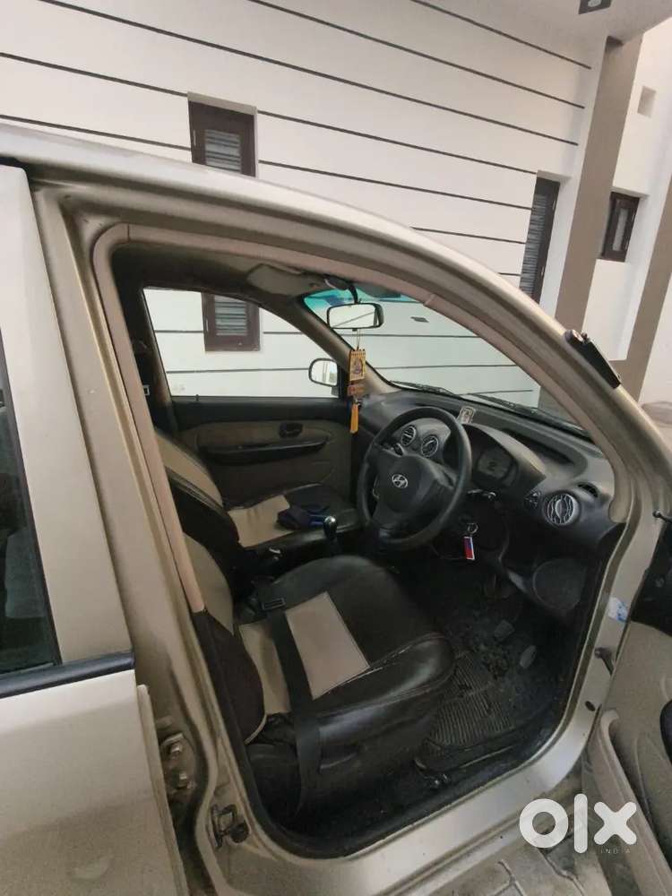 Hyundai Santro Xing Gls 2010 Petrol Manual